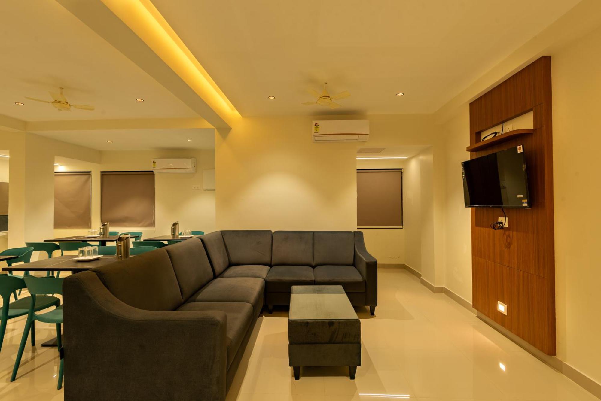 Hotel Stay Bella Kozhikode Buitenkant foto