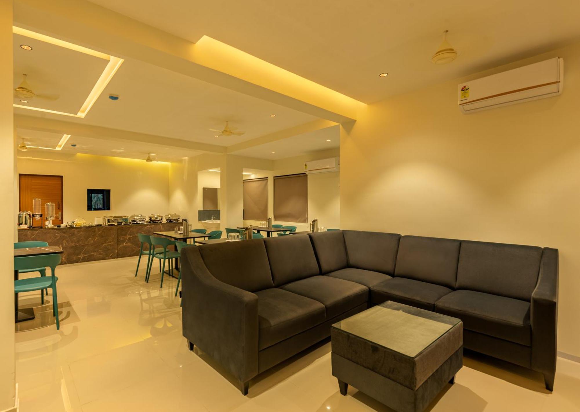 Hotel Stay Bella Kozhikode Buitenkant foto