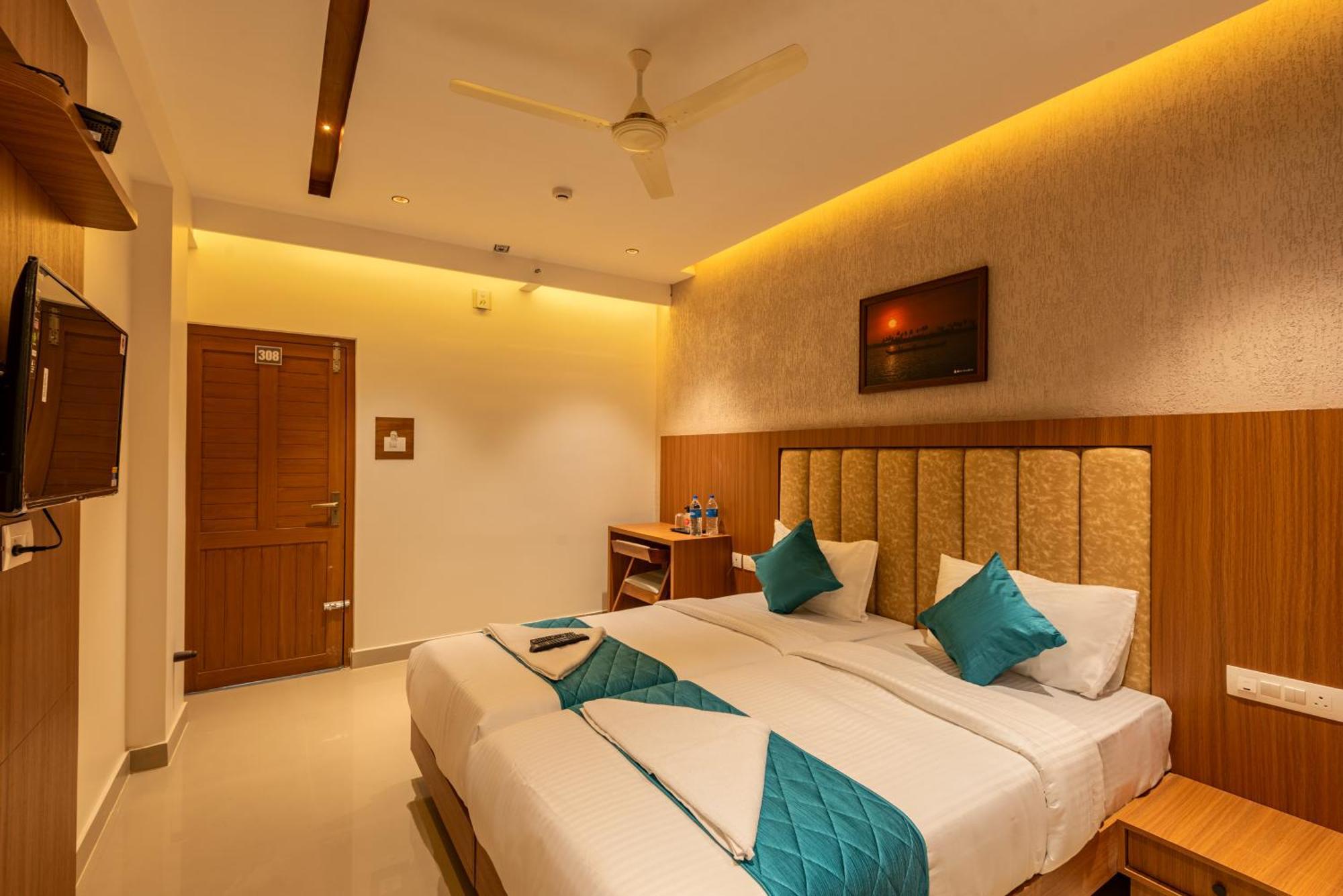 Hotel Stay Bella Kozhikode Buitenkant foto