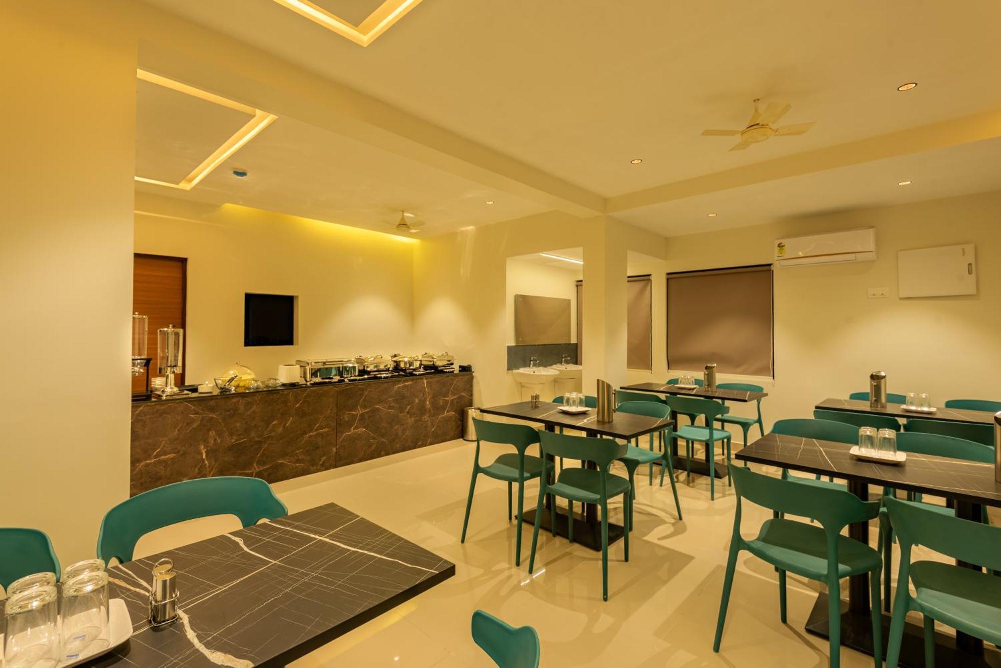 Hotel Stay Bella Kozhikode Buitenkant foto