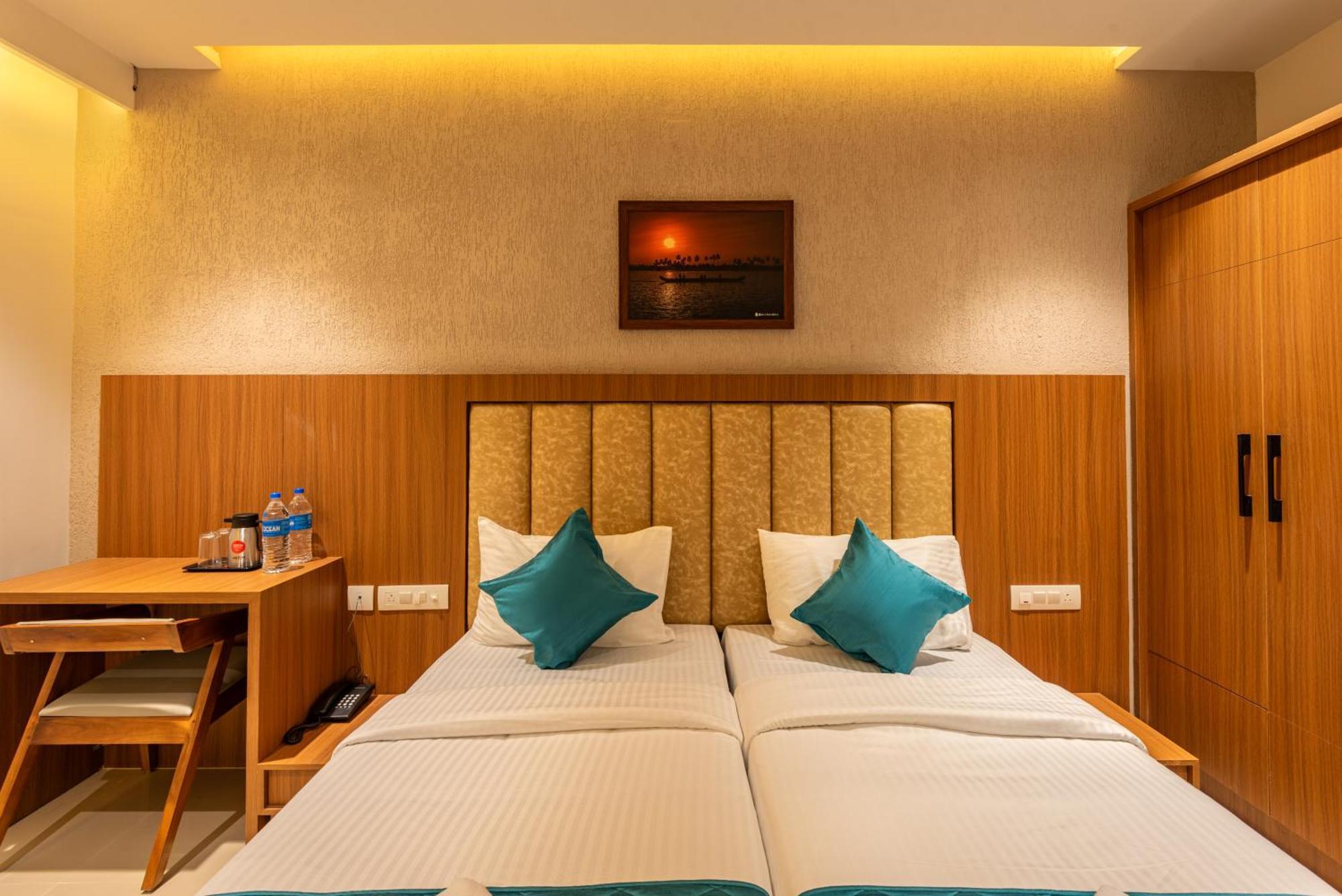 Hotel Stay Bella Kozhikode Buitenkant foto