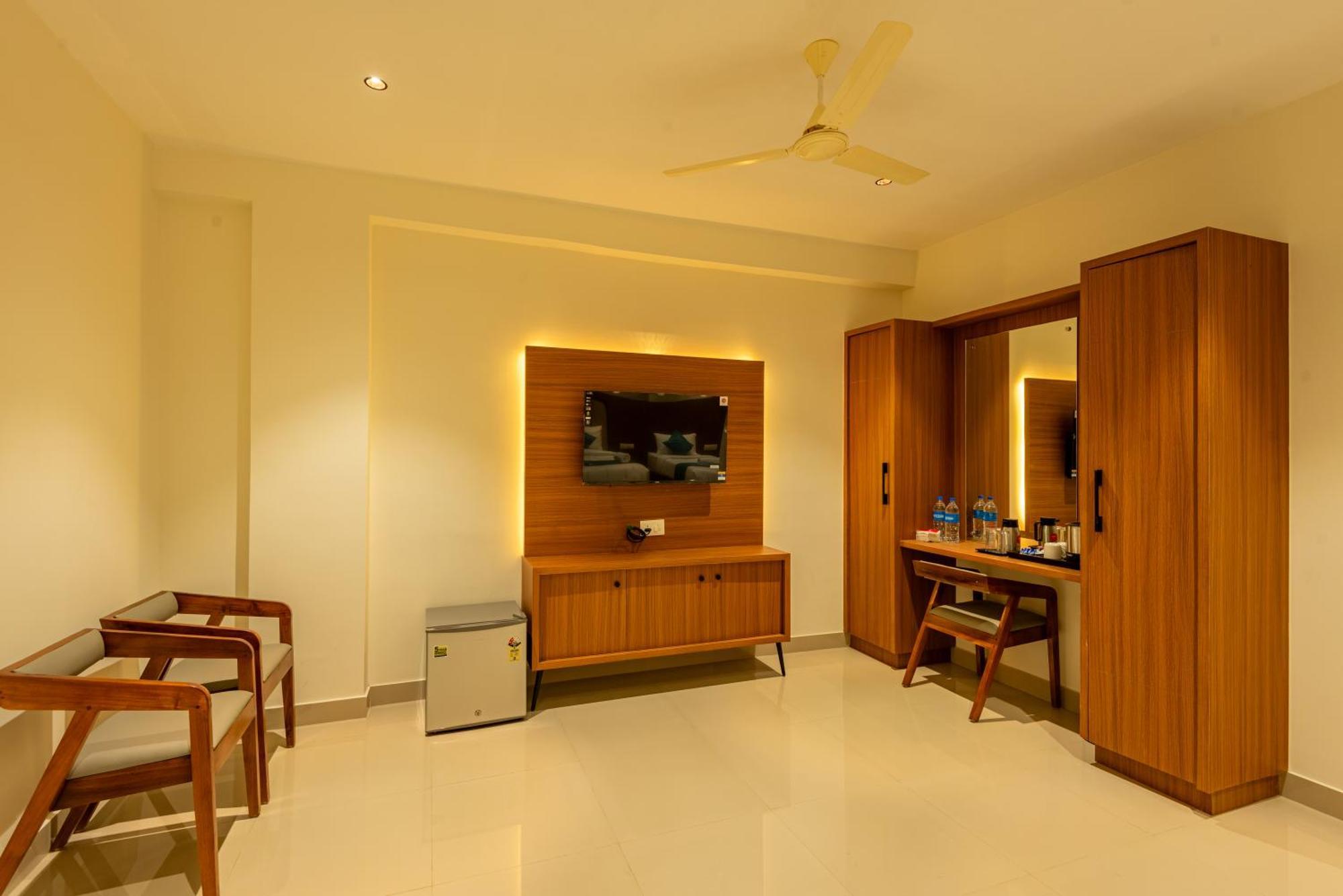 Hotel Stay Bella Kozhikode Buitenkant foto