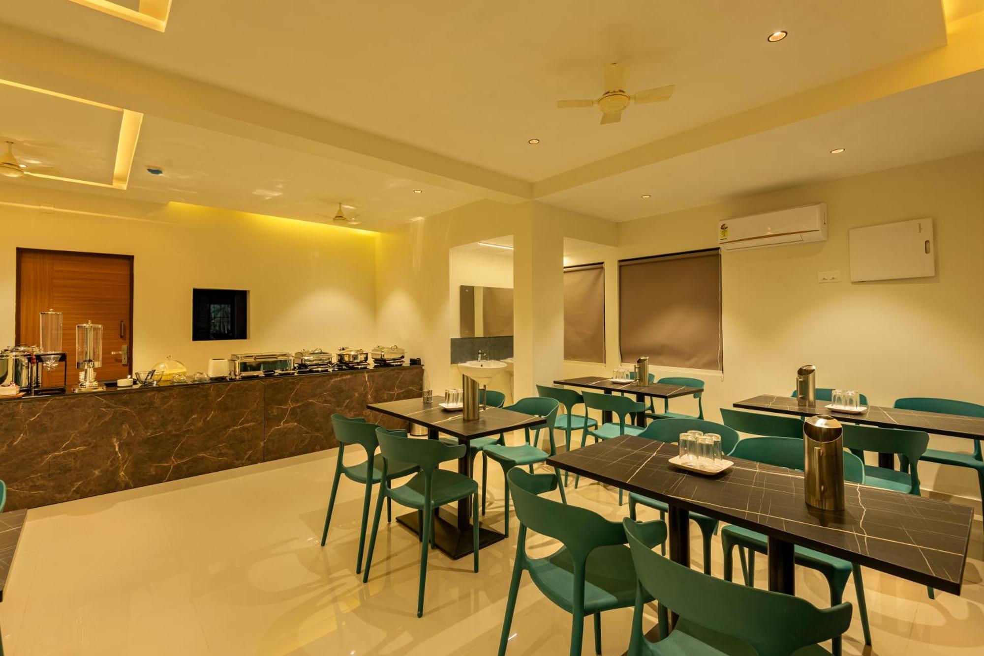 Hotel Stay Bella Kozhikode Buitenkant foto